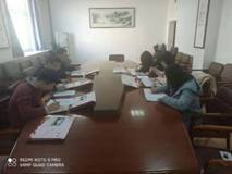 伟德BV1946官网为受资助学生写喜报2